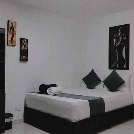 Lleras Place Hotel Медельїн Екстер'єр фото
